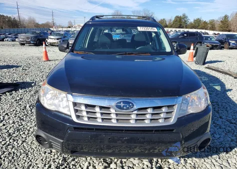 2011 Subaru Forester 2.5X Premium z USA, uszkodzony, nr VIN JF2SHADC3BH717543